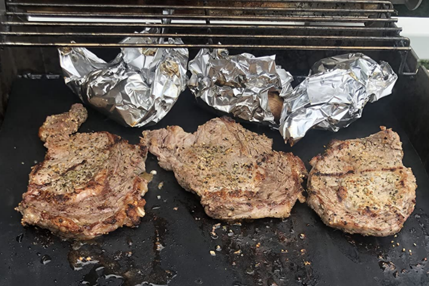 BBQ Grill Mats Compared