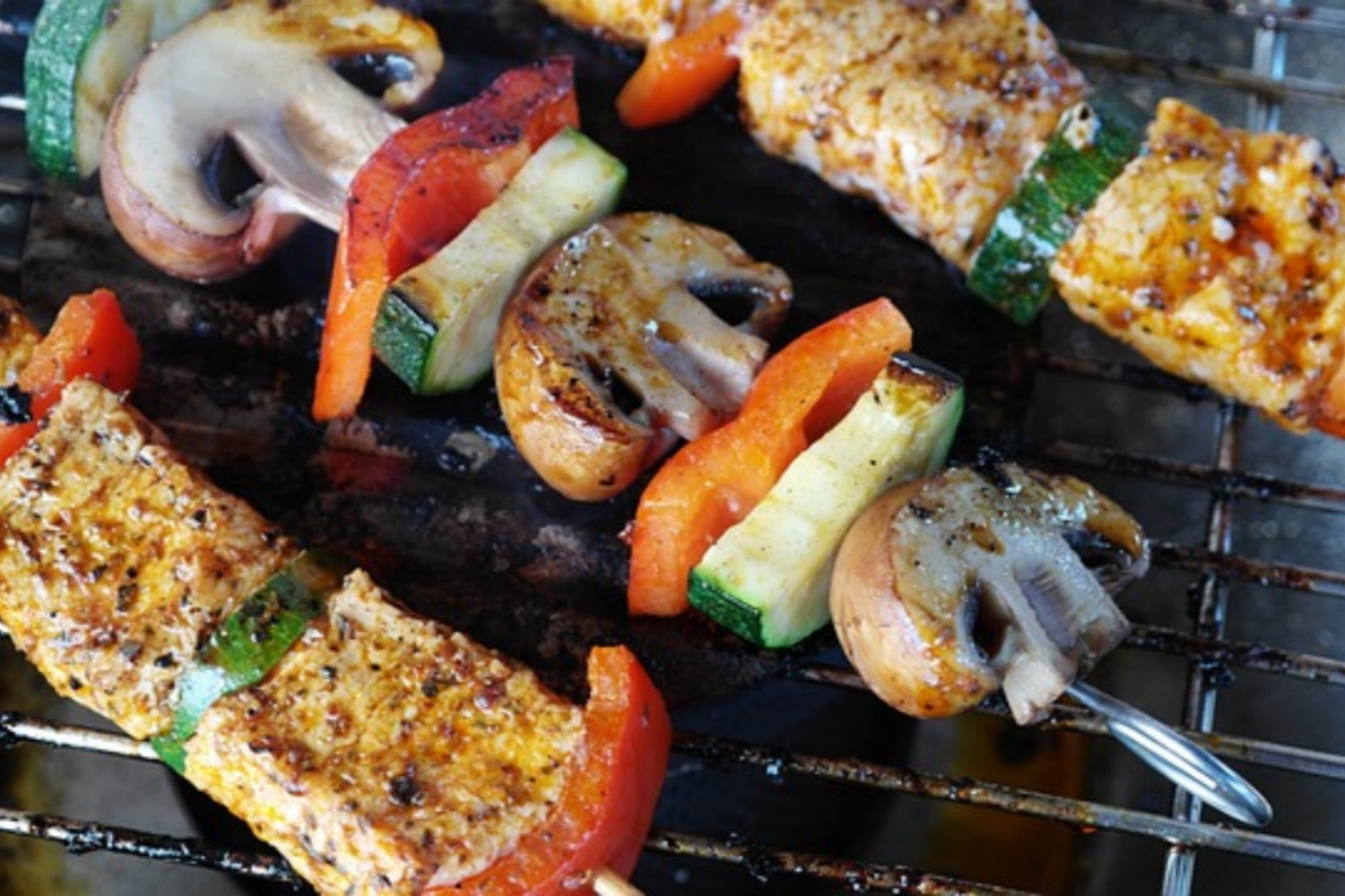 meat-skewer-1440105_640